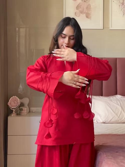 Dream Drape – 3 Piece Cotton Suit with Chiffon Dupatta